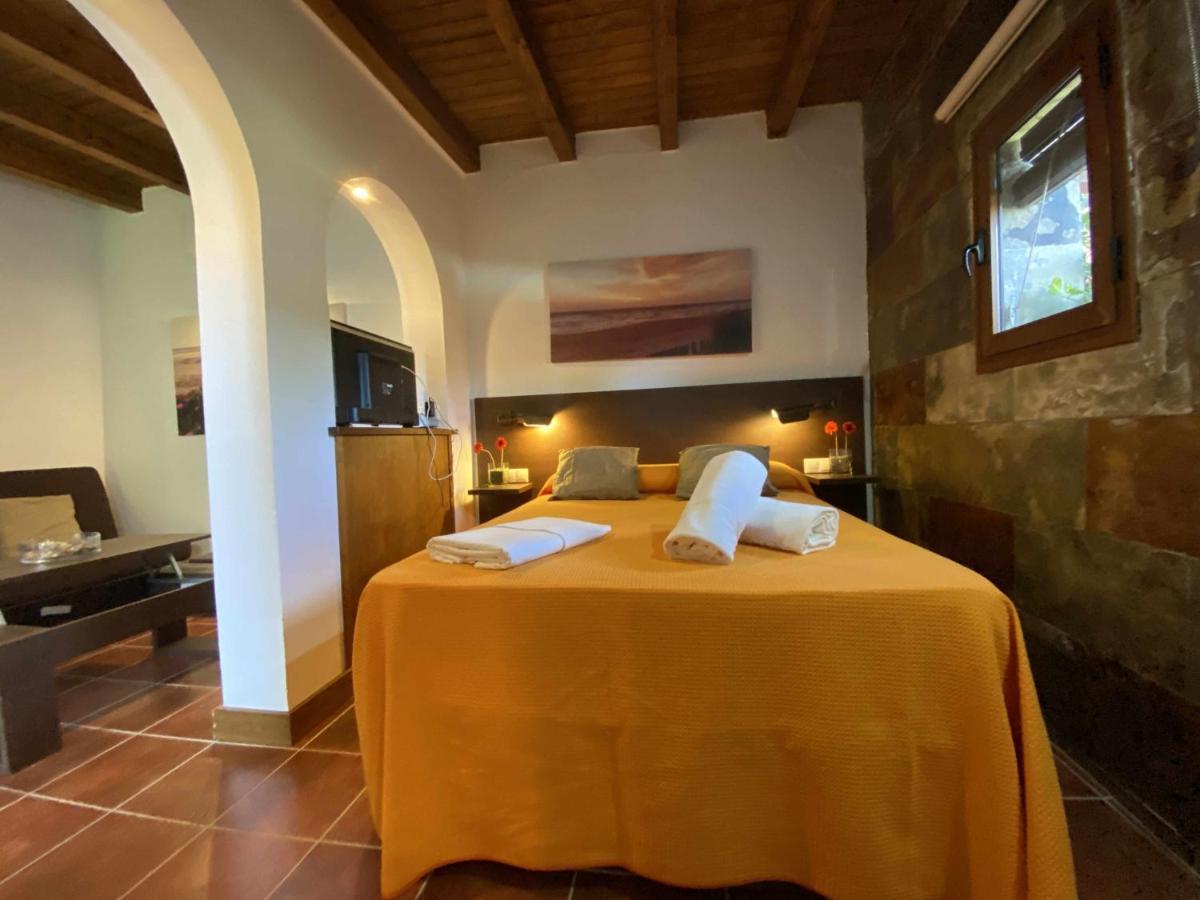Estudio para pareja con jardincito privado barbacoa con piscina compartida Cádiz Exterior foto