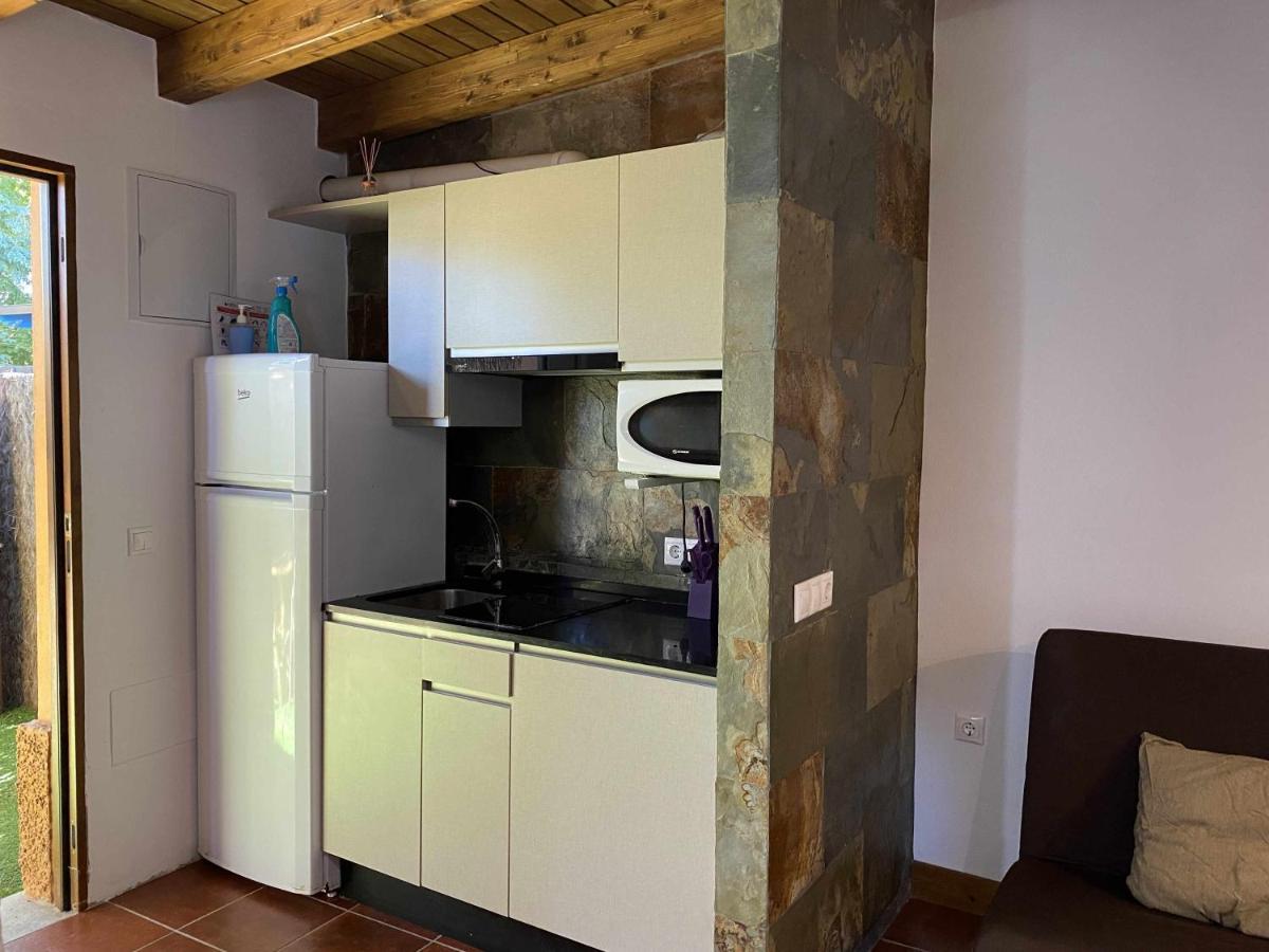 Estudio para pareja con jardincito privado barbacoa con piscina compartida Cádiz Exterior foto