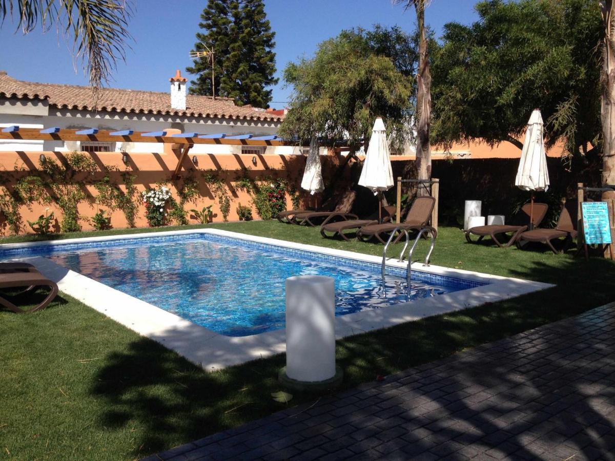 Estudio para pareja con jardincito privado barbacoa con piscina compartida Cádiz Exterior foto