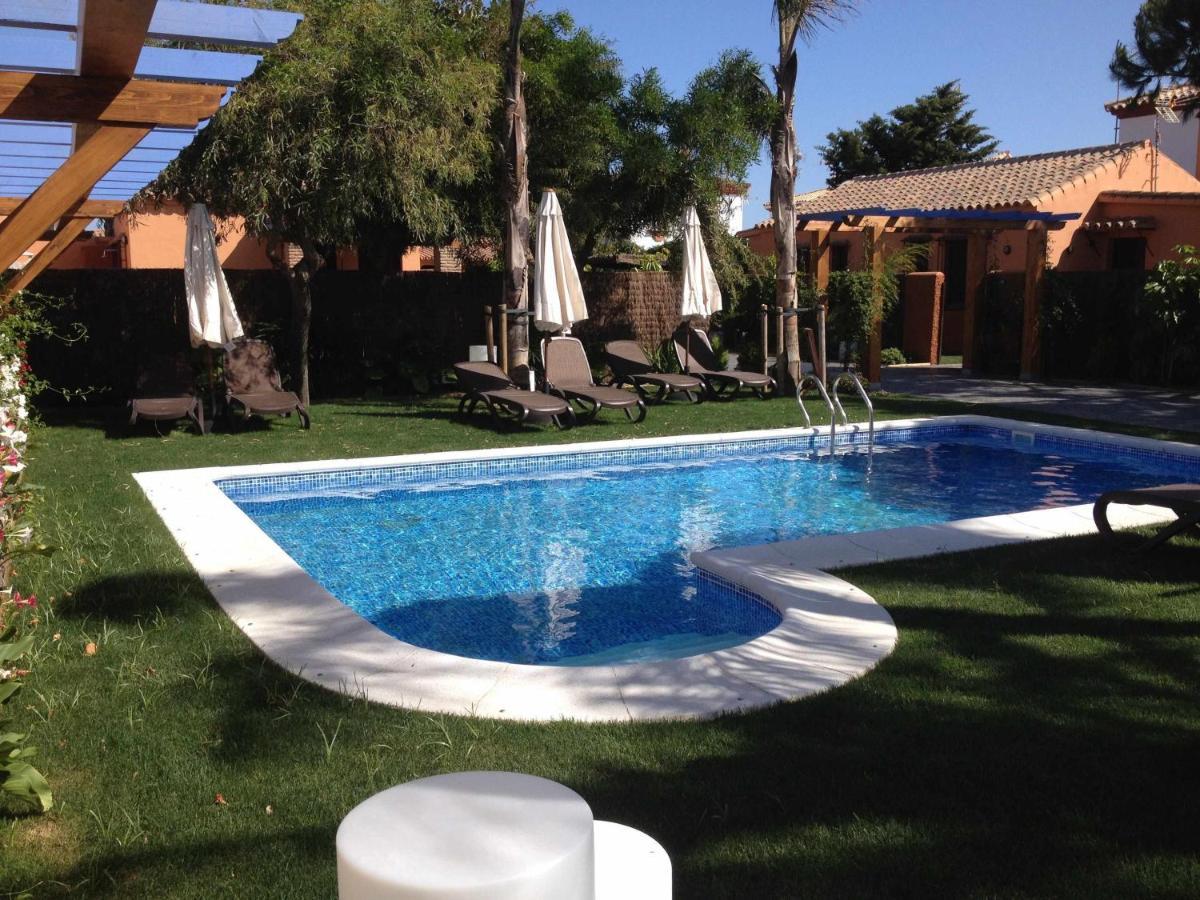 Estudio para pareja con jardincito privado barbacoa con piscina compartida Cádiz Exterior foto